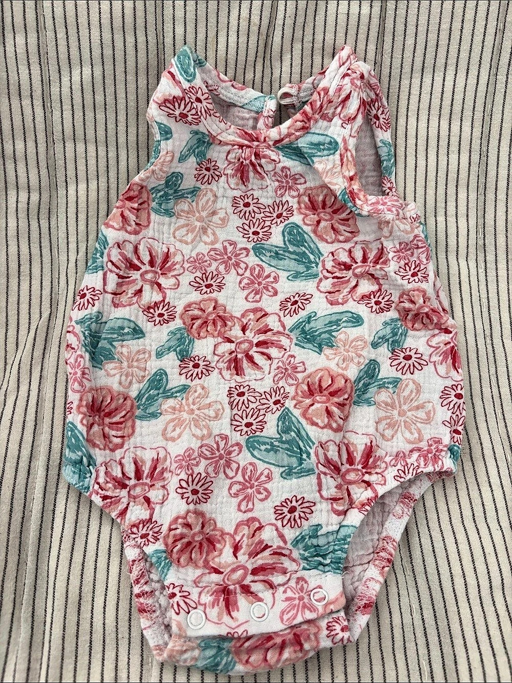 Chick Pea Floral Baby Bodysuit Size 6-9M Like New